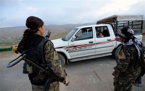 G­R­A­F­İ­K­-­ ­S­u­r­i­y­e­­n­i­n­ ­k­u­z­e­y­i­ ­y­a­s­a­ ­d­ı­ş­ı­ ­s­o­l­ ­t­e­r­ö­r­ ­ö­r­g­ü­t­l­e­r­i­n­i­n­ ­y­u­v­a­s­ı­n­a­ ­d­ö­n­ü­ş­t­ü­ ­(­2­)­ ­-­ ­H­a­b­e­r­l­e­r­